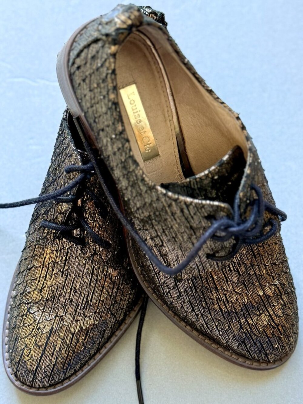 Louise et Cie Gold Bronze Metallic Snake Print Lace Up Oxford Loafer Size 6